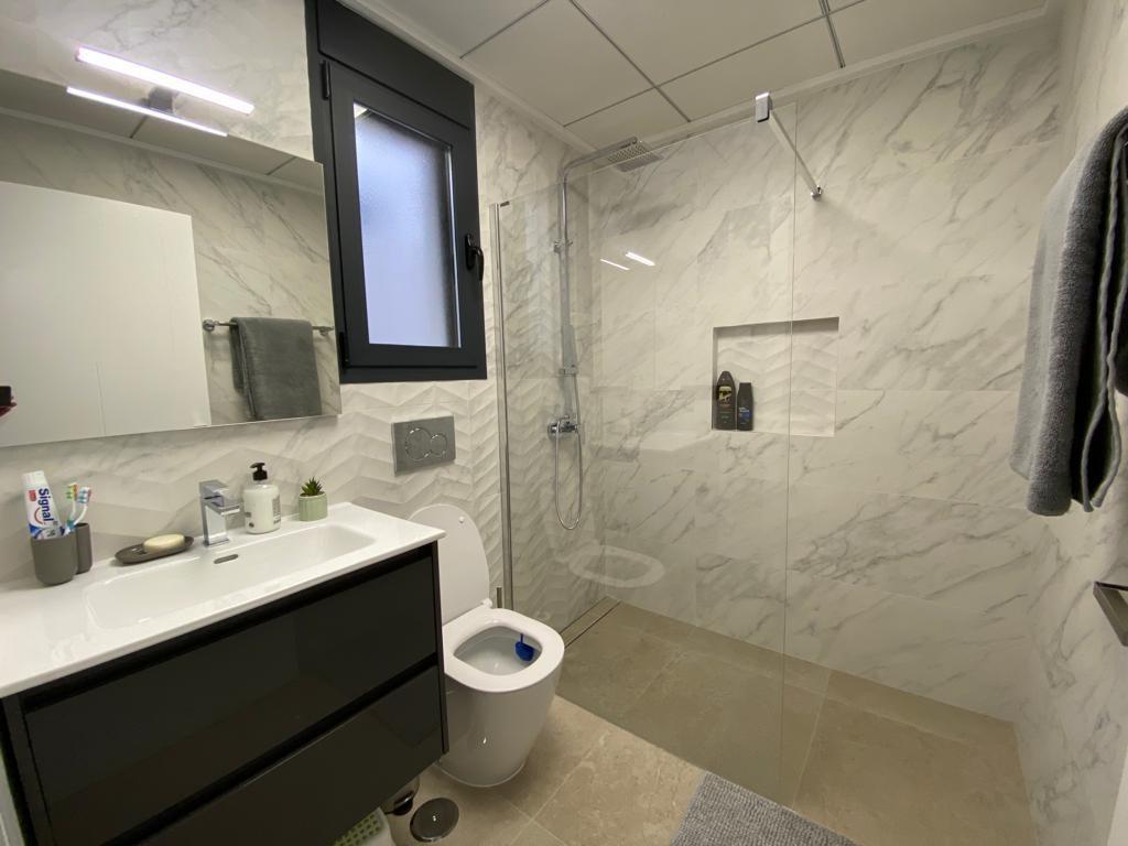 Villa en venta en Benijófar