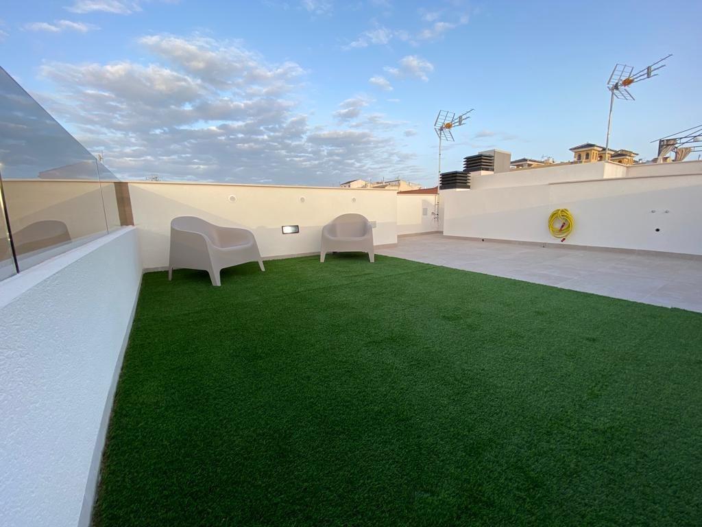 Villa en venta en Benijófar