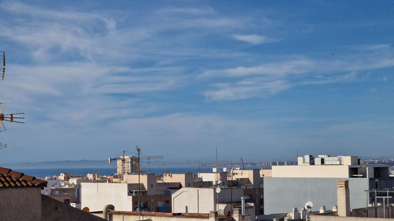 Bonito apartamento en alquiler por playa