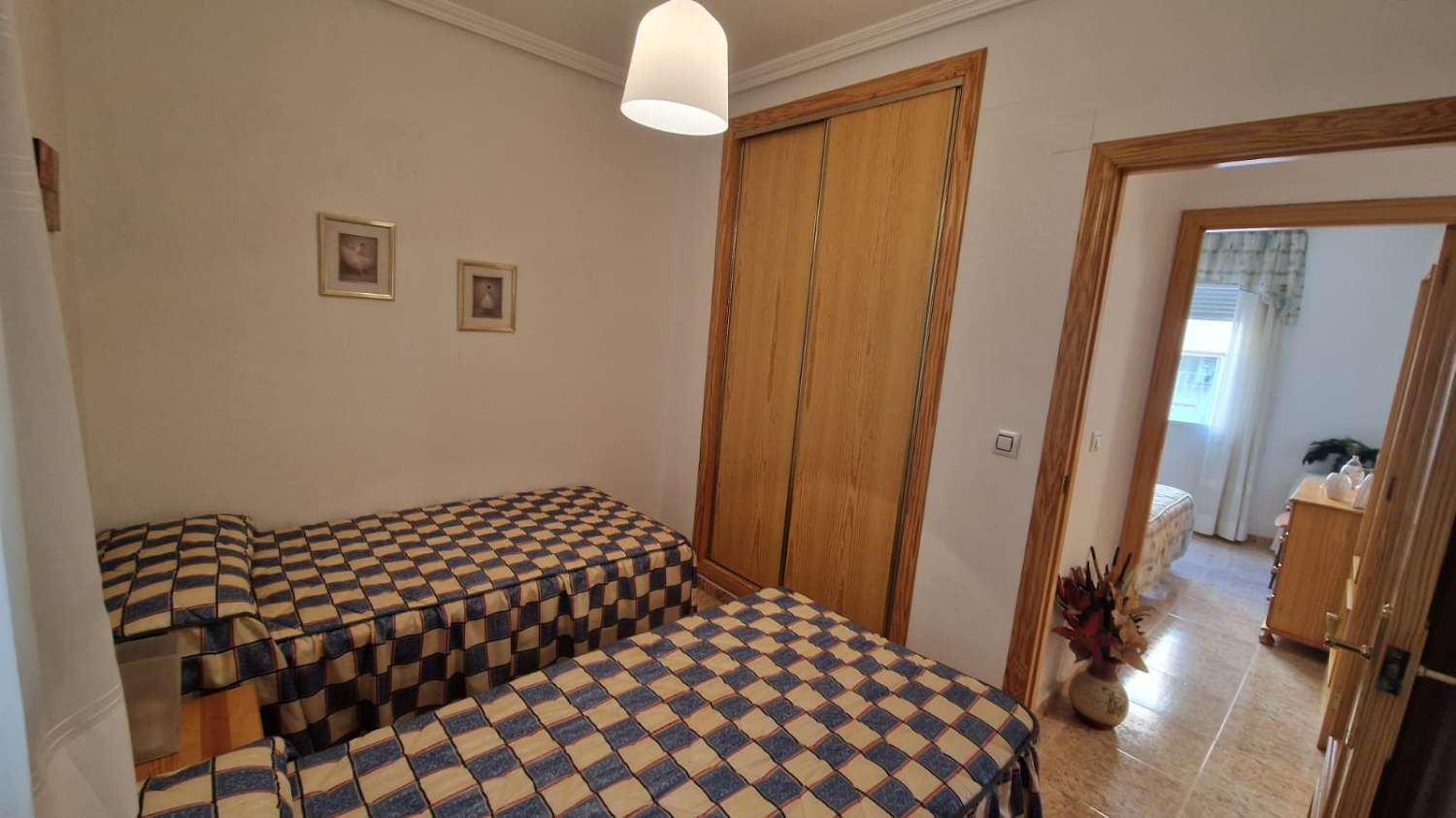 Bonito apartamento en alquiler por playa