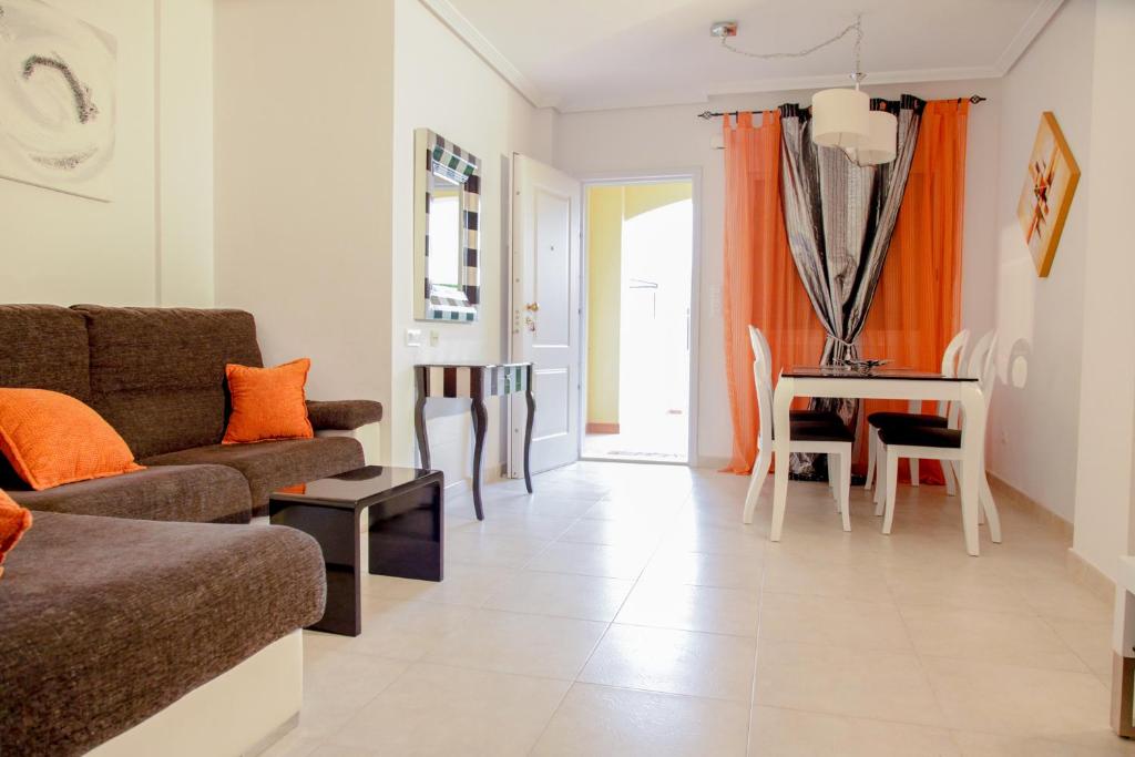 Apartment for sale in Los Europeos (Torrevieja)
