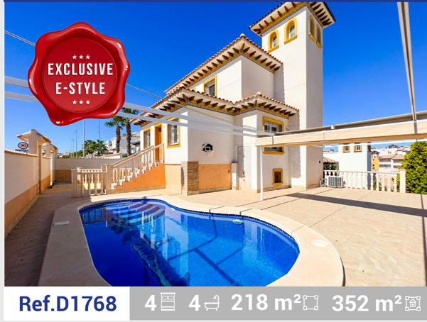 Villa for sale in Cabo Roig (Orihuela)