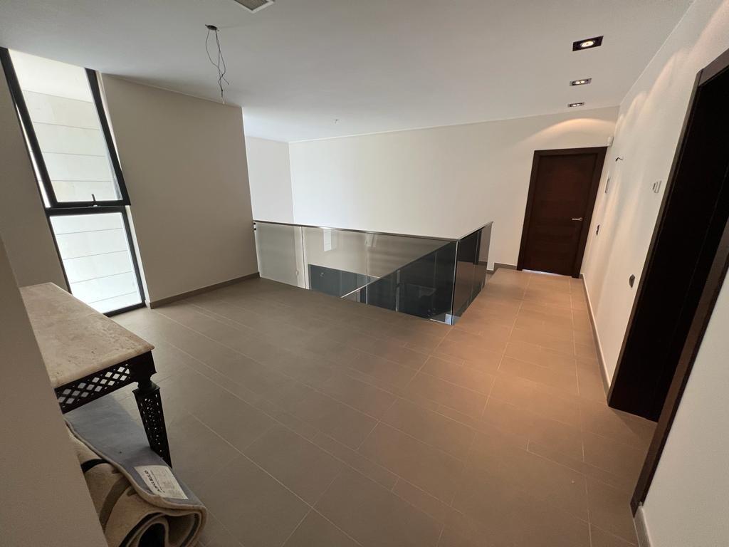 Villa en venta en Orihuela