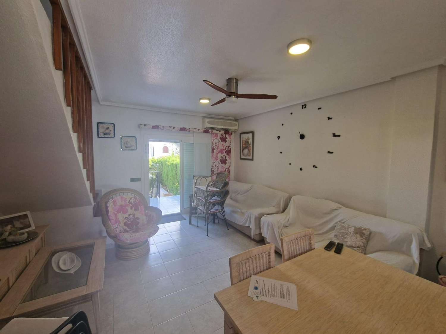 ADOSADO EN CIUDAD QUESADA - 2 DORMI, 2 BAÑOS , PISCINA - 190.000€