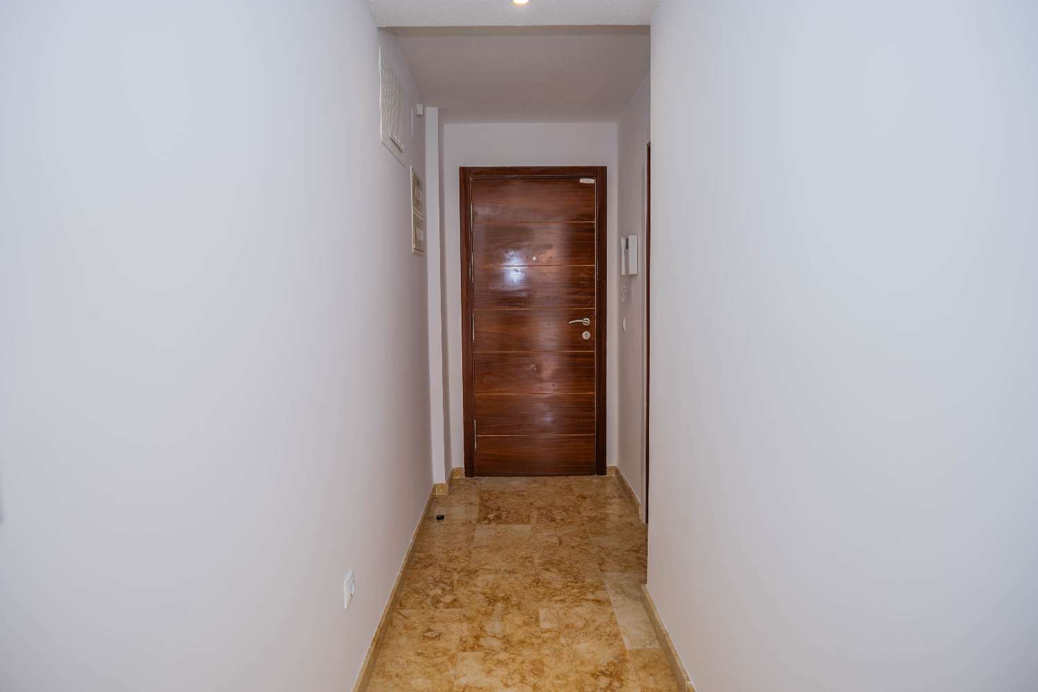 Atico en 1 linea de la playa