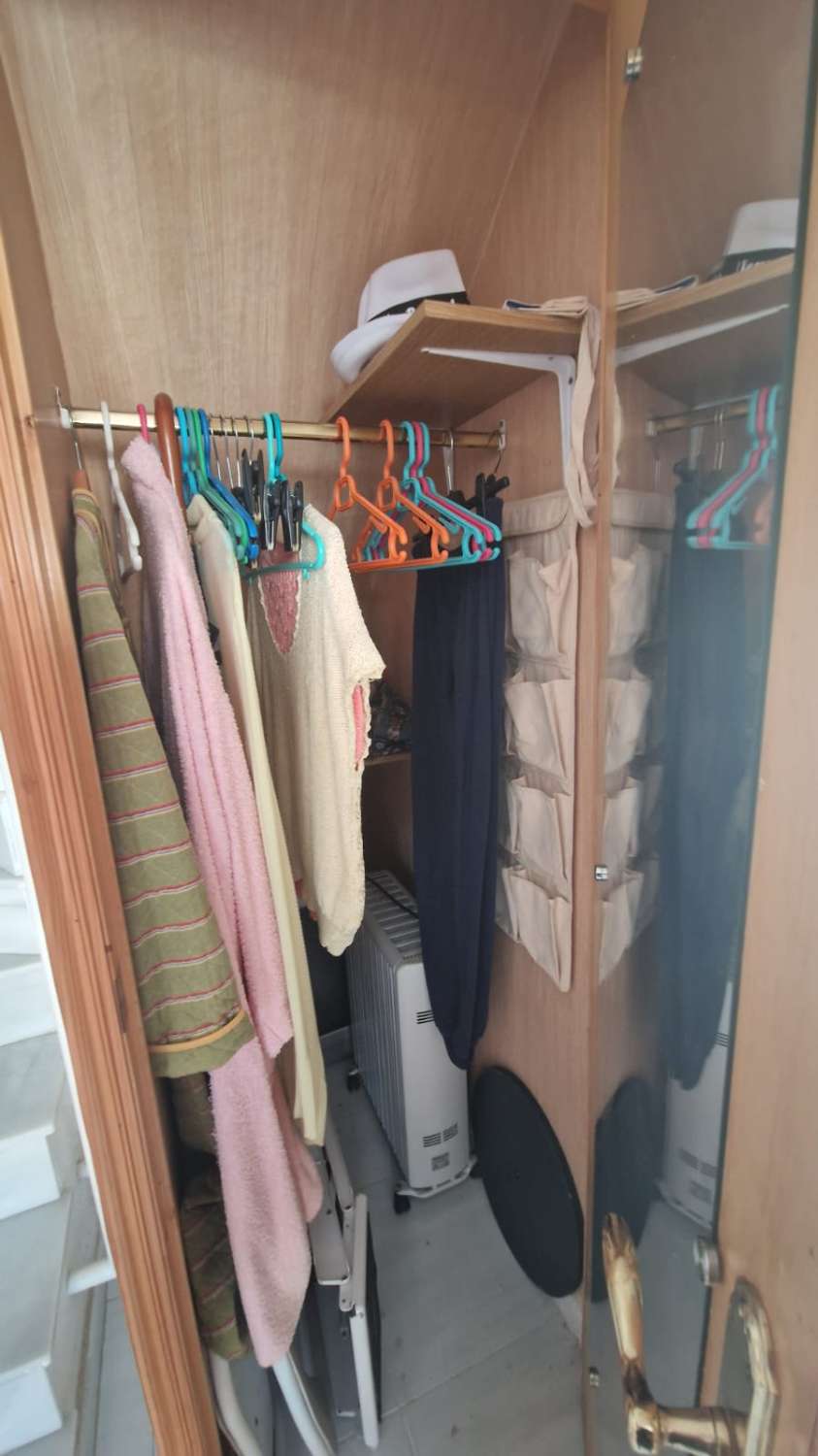 Amplio adosado de 4 dormitorios