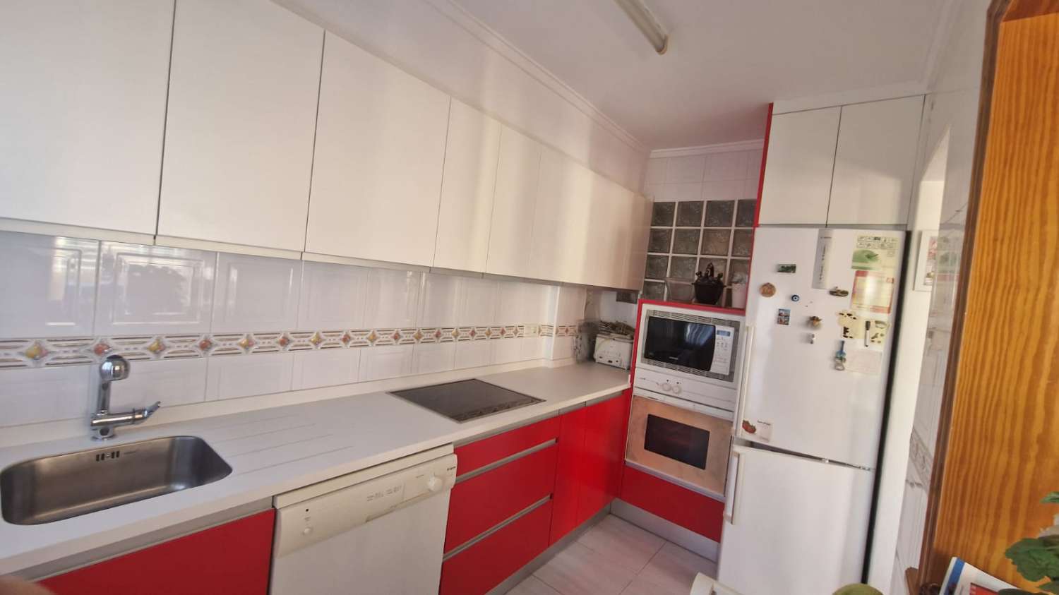 Amplio adosado de 4 dormitorios