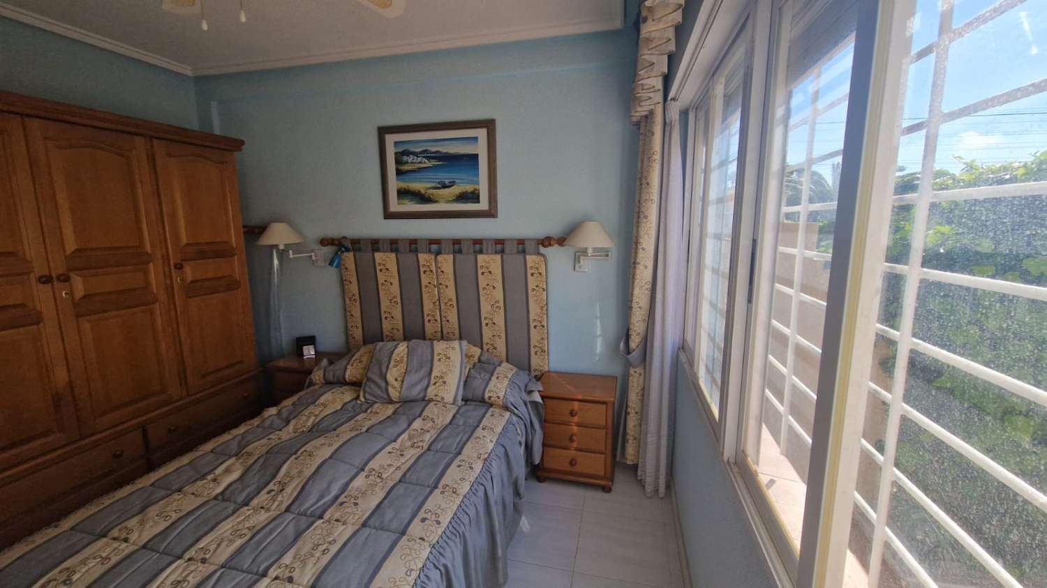 Amplio adosado de 4 dormitorios