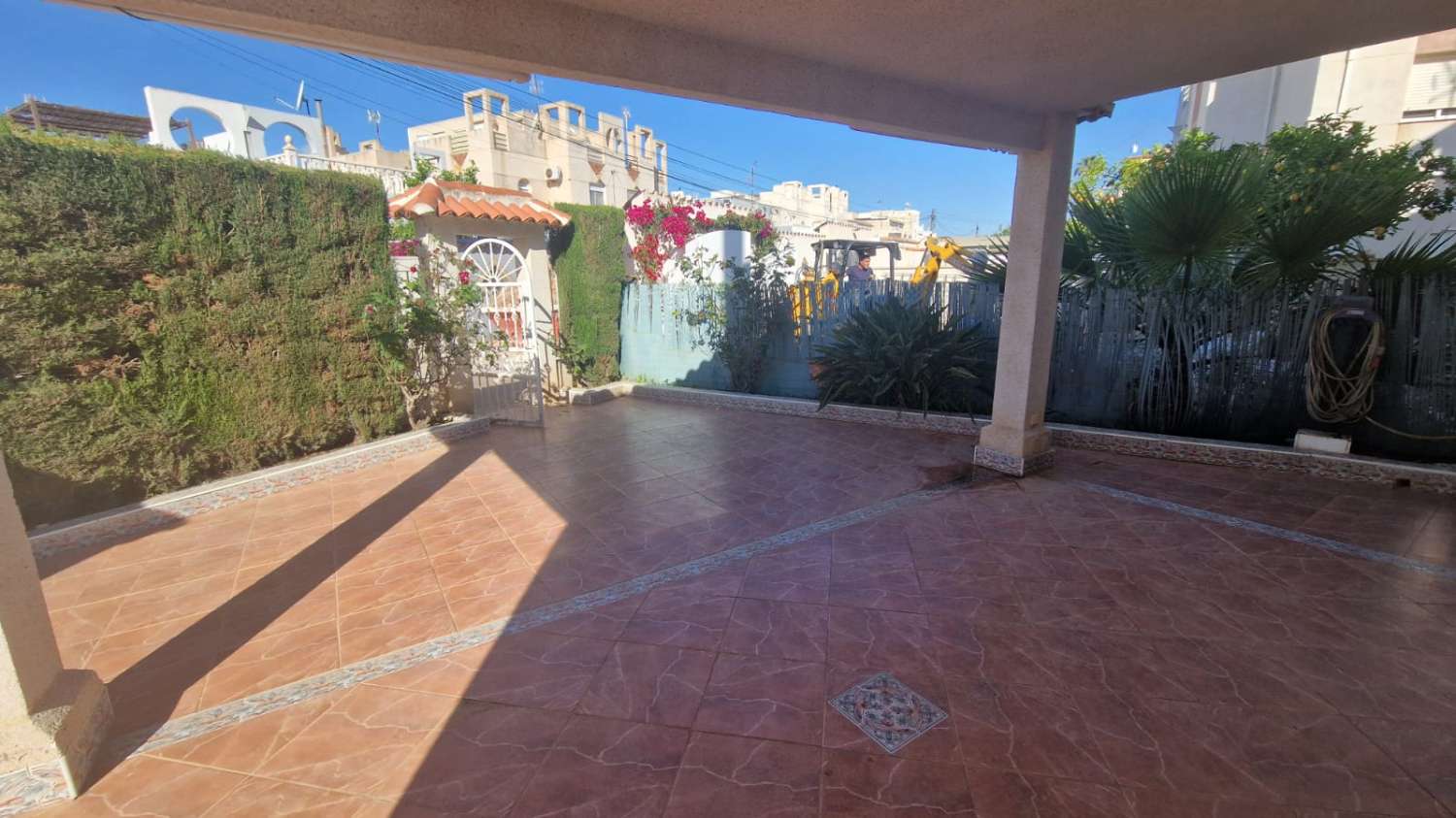 Amplio adosado de 4 dormitorios