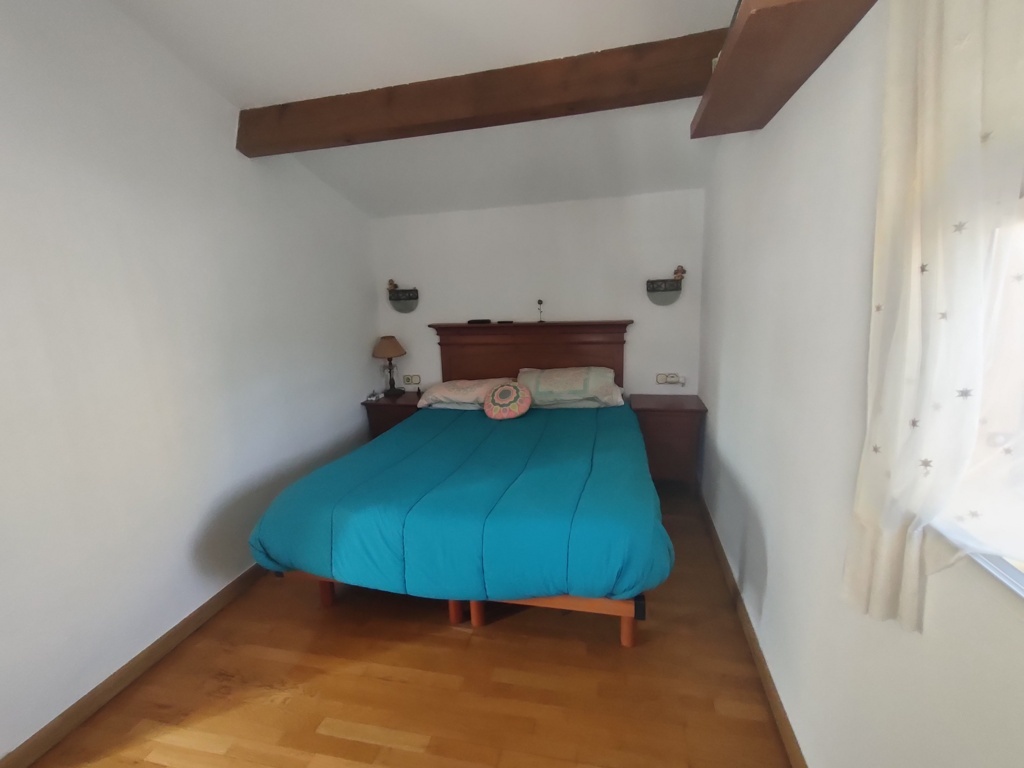 Excelente chalet con piscina privada