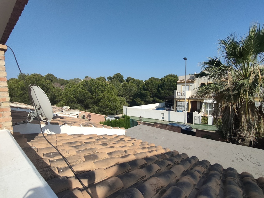 Excelente chalet con piscina privada