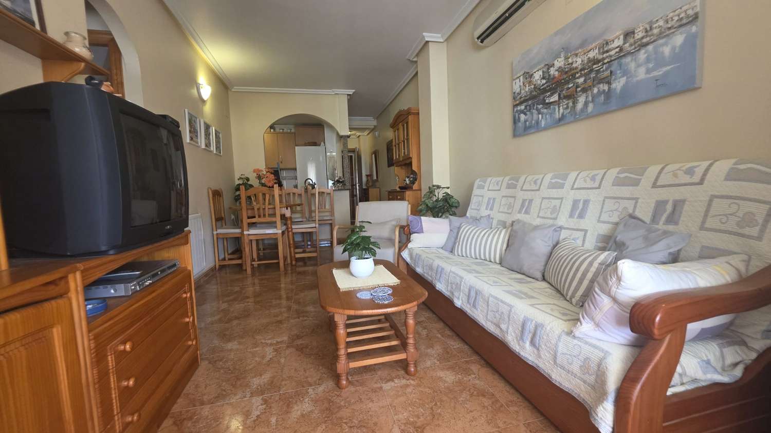 Espectacular apartamento con plaza de garaje doble y piscina comunitaria