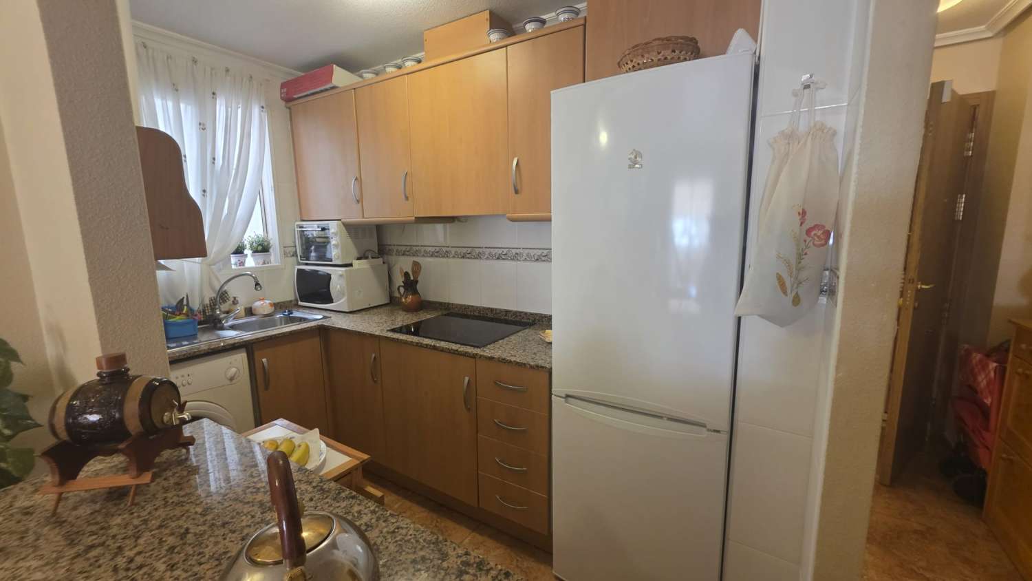 Espectacular apartamento con plaza de garaje doble y piscina comunitaria