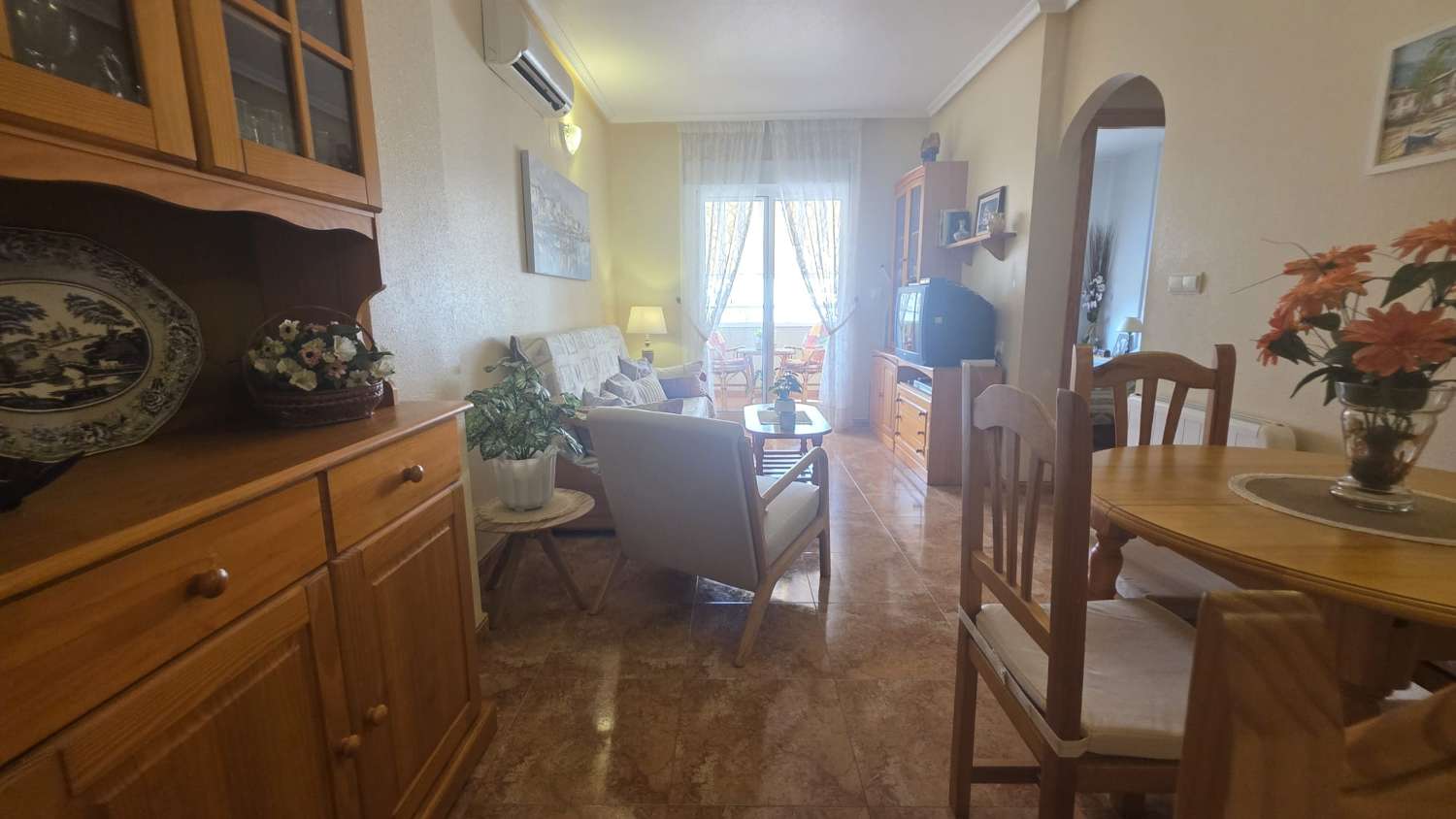 Espectacular apartamento con plaza de garaje doble y piscina comunitaria