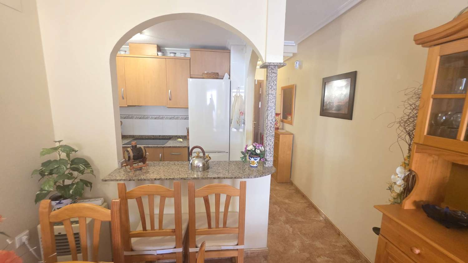 Espectacular apartamento con plaza de garaje doble y piscina comunitaria