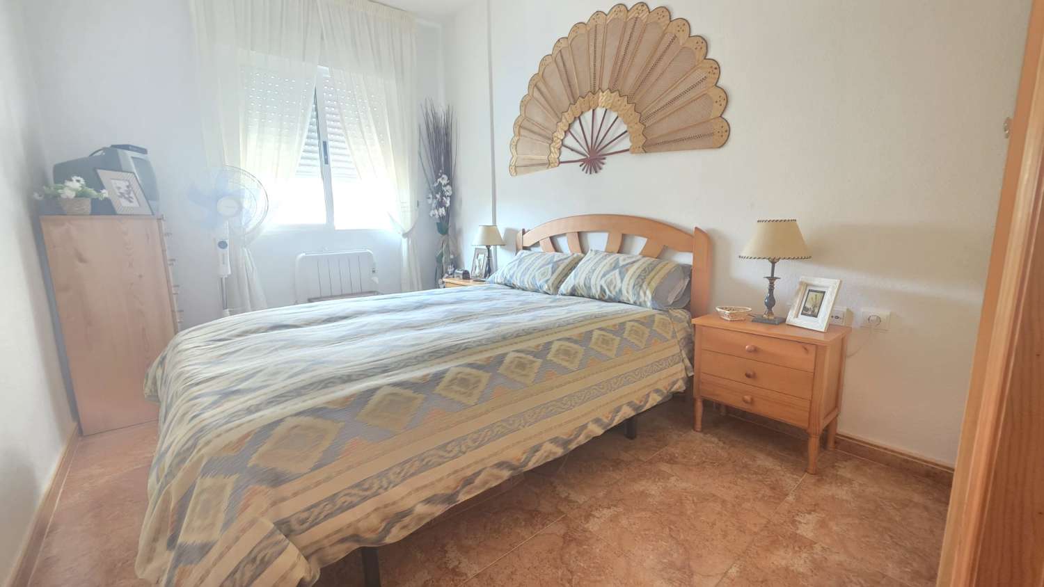 Espectacular apartamento con plaza de garaje doble y piscina comunitaria