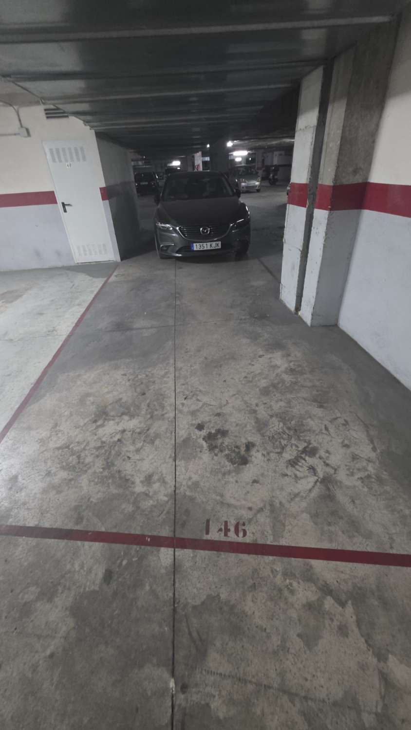 Espectacular apartamento con plaza de garaje doble y piscina comunitaria