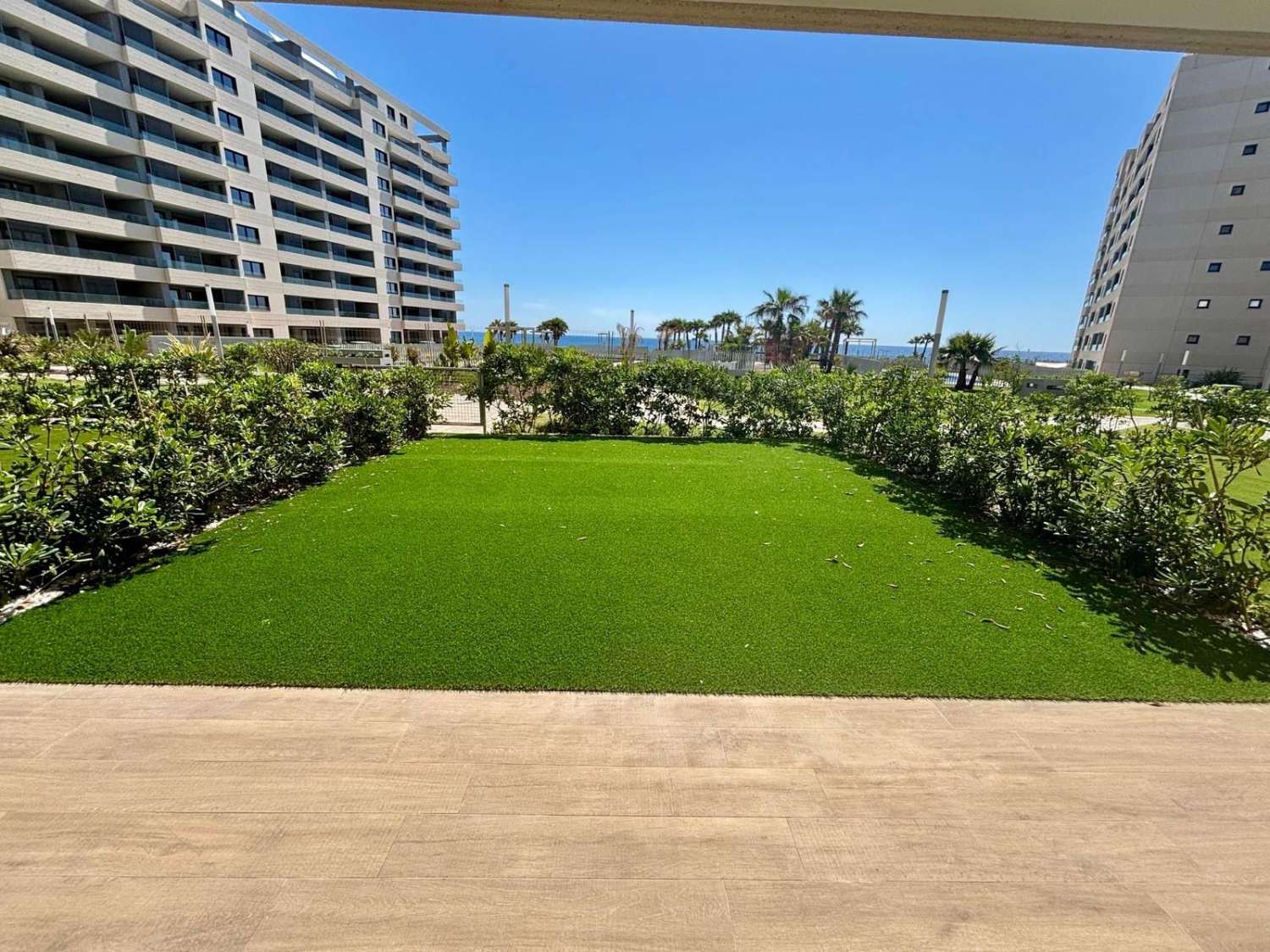 Magnifico apartamento en la orilla del mar