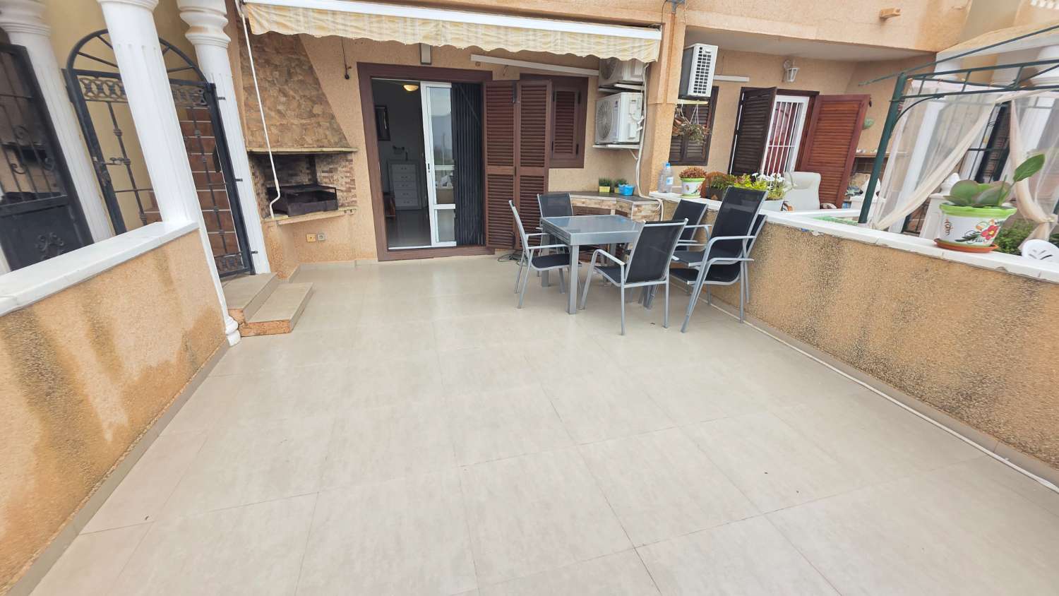 Magnífico bungalow con increible rerraza