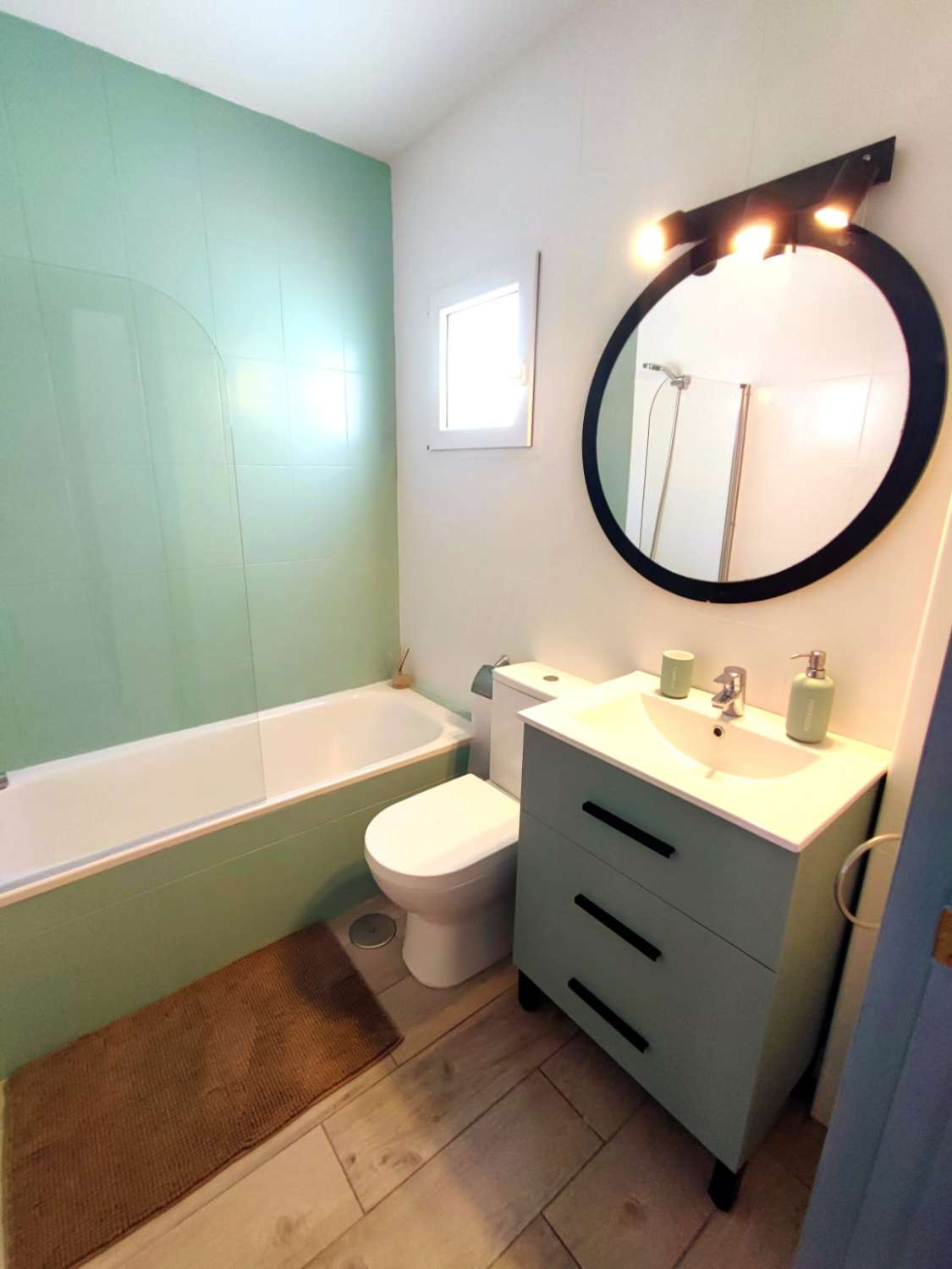 Duplex moderno con 3 dormitorios, 3 baños