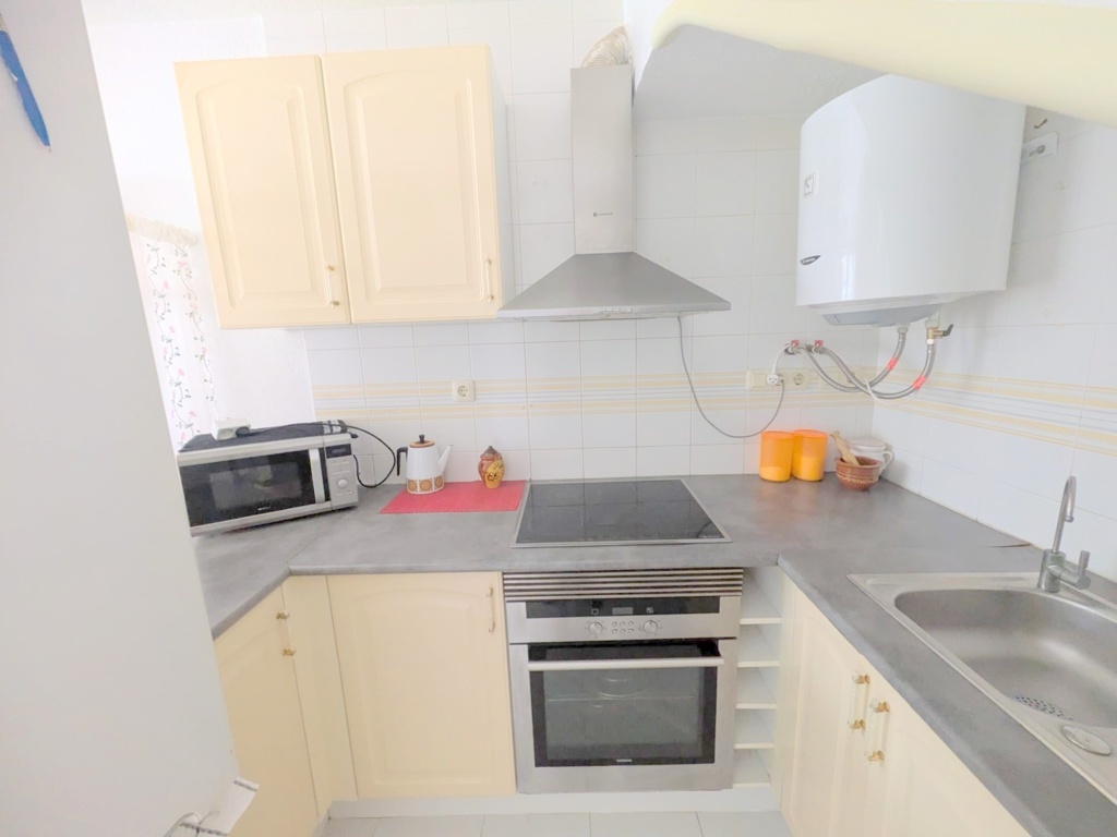 Bonito bungalow con piscina comunitaria