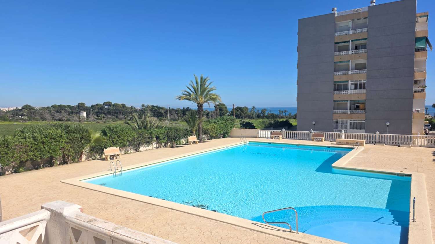 Excelente apartamento, orientacion sur