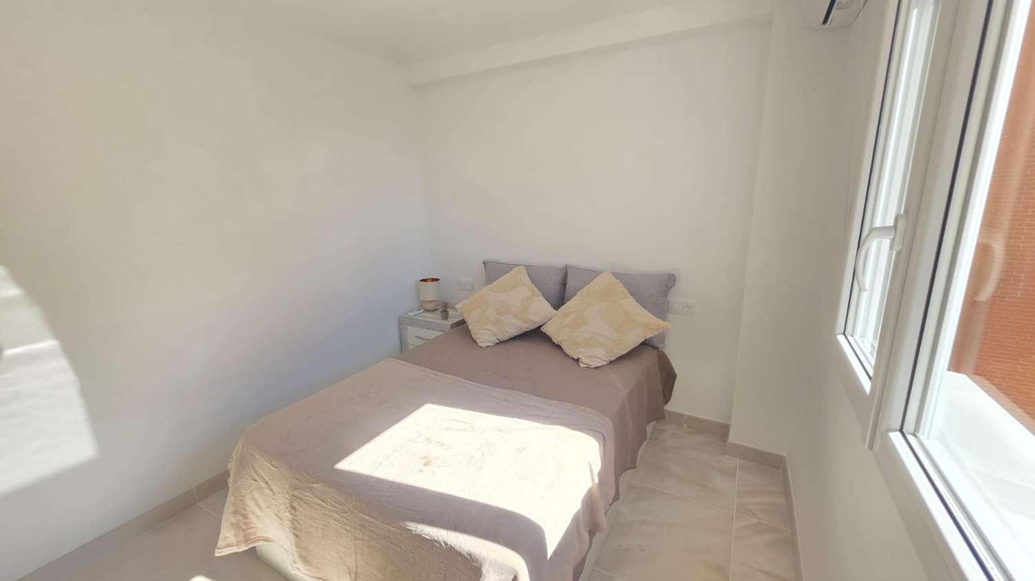 Excelente apartamento, orientacion sur