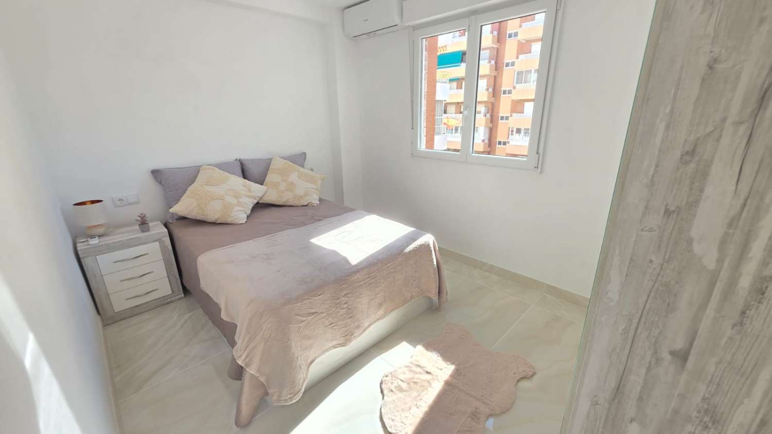 Excelente apartamento, orientacion sur