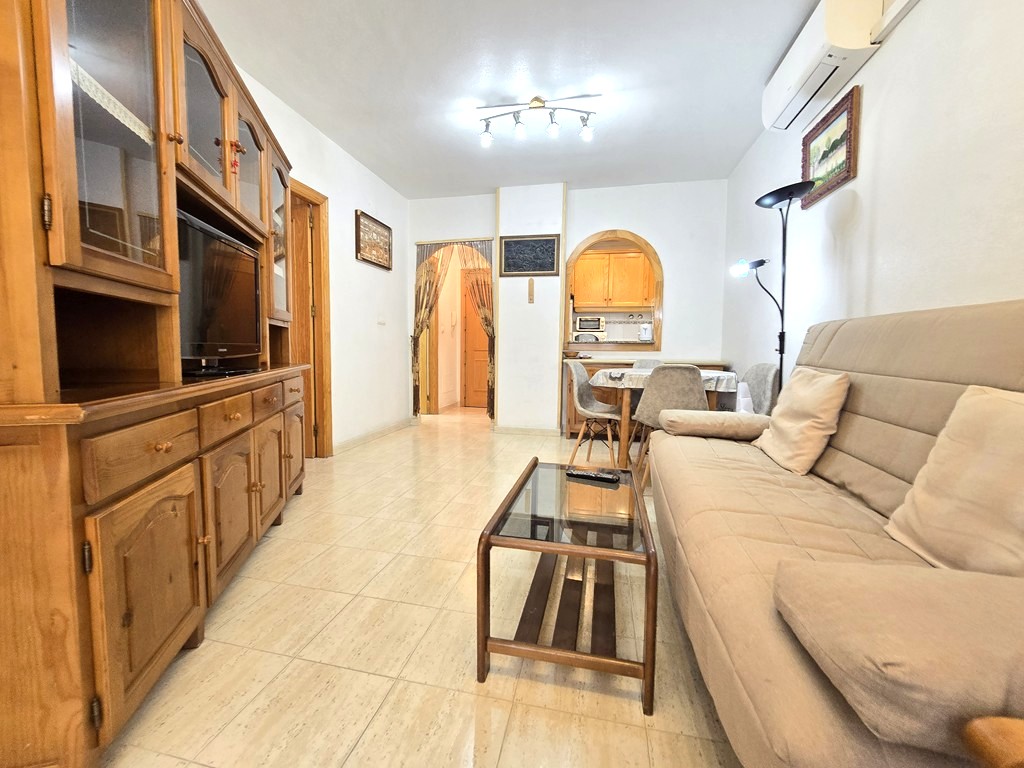 Excelente apartamento con piscina garaje y trastero